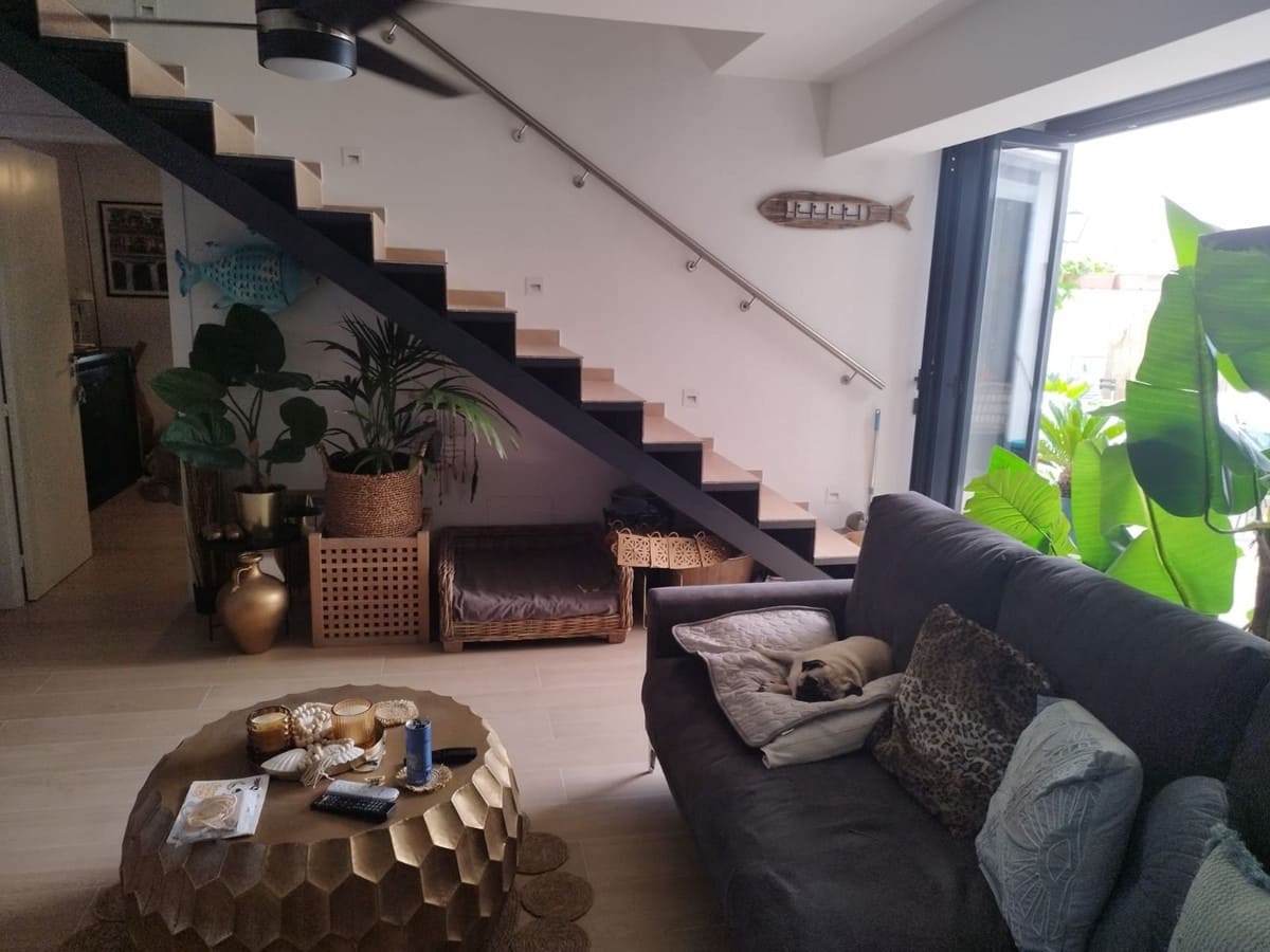Casa de 3 habitaciones en Estepona en venta - 845.000 € (Ref: 9524842)