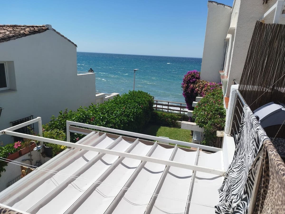 Casa de 3 habitaciones en Estepona en venta - 845.000 € (Ref: 9524842)