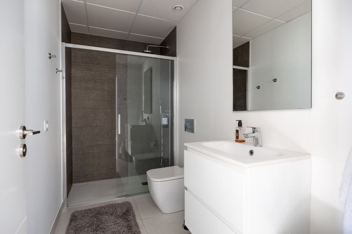 3 bedroom Townhouse for sale in Estepona - € 899,000 (Ref: 9524844)