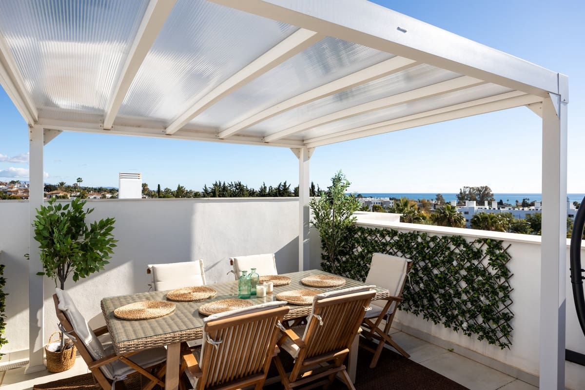3 bedroom Townhouse for sale in Estepona - € 899,000 (Ref: 9524844)