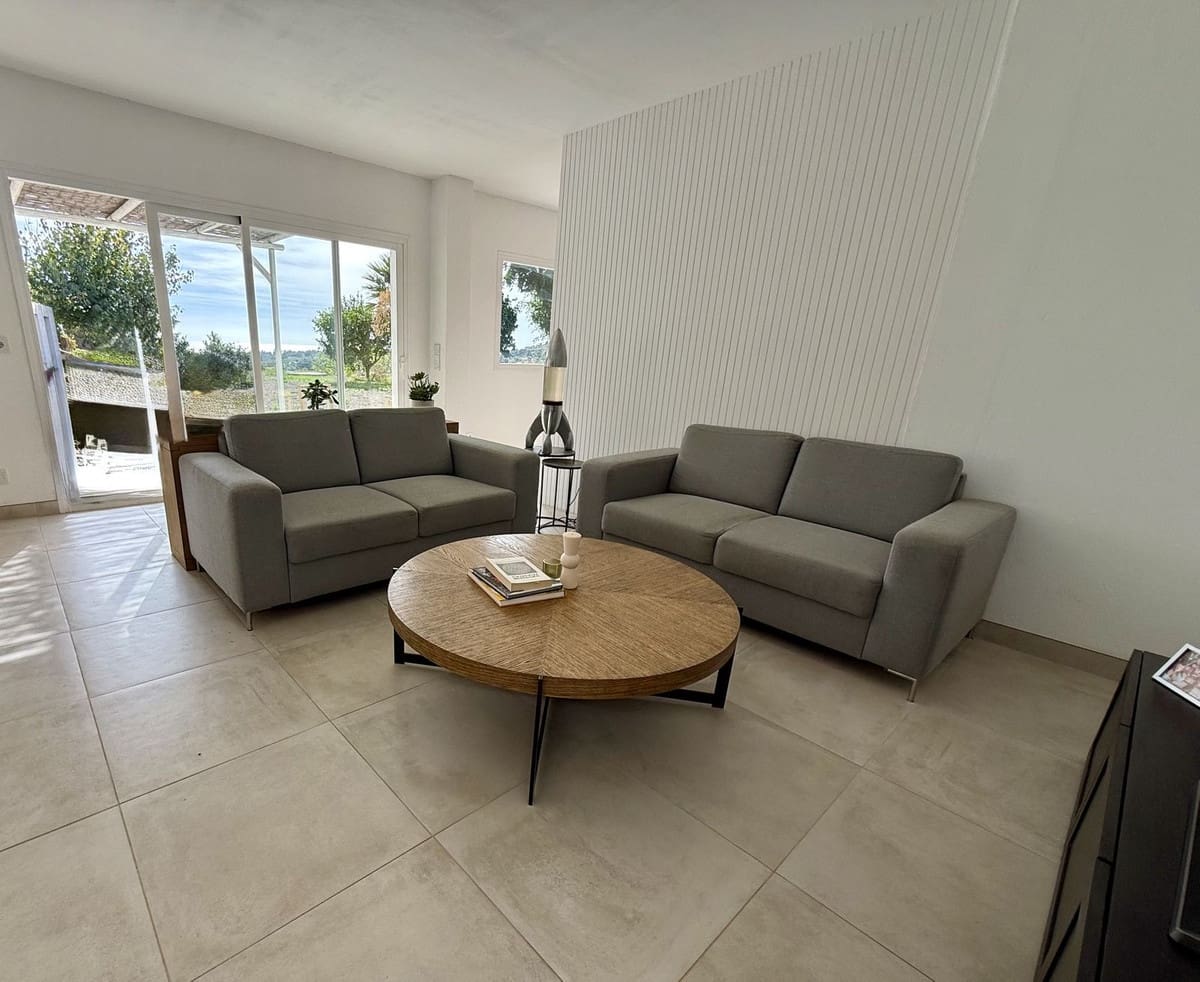 3 soveværelse Villa til salg i Estepona - € 895.000 (Ref: 9524845)