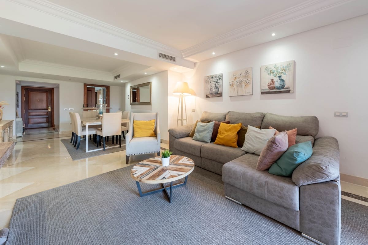 2 chambre Appartement à vendre à Estepona - 895 000 € (Ref: 9524846)