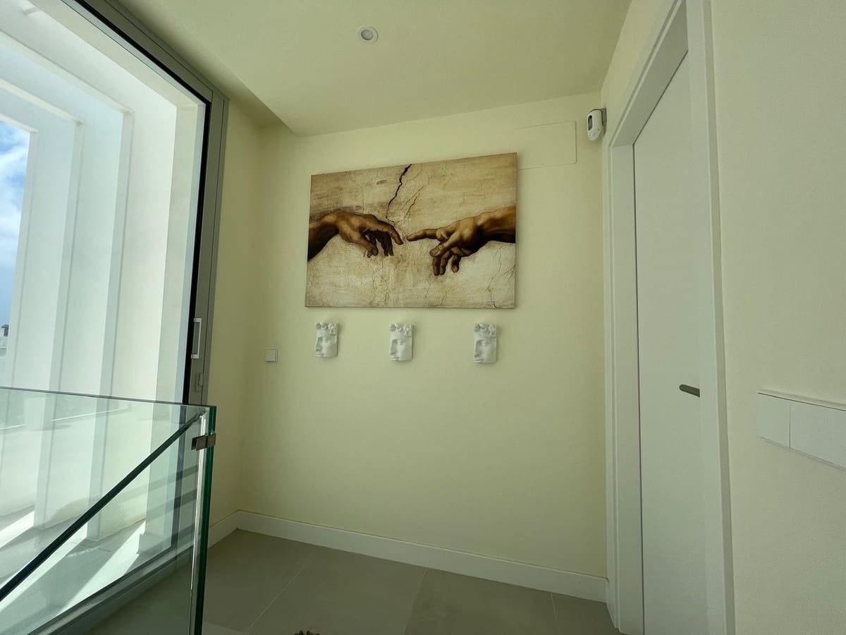 3 bedroom Townhouse for sale in Sotogrande with garage - € 895,000 (Ref: 9524847)