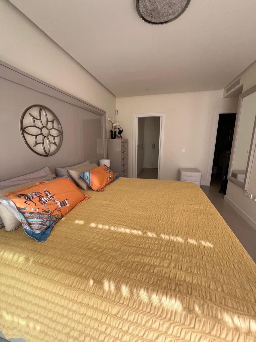 3 bedroom Townhouse for sale in Sotogrande with garage - € 895,000 (Ref: 9524847)