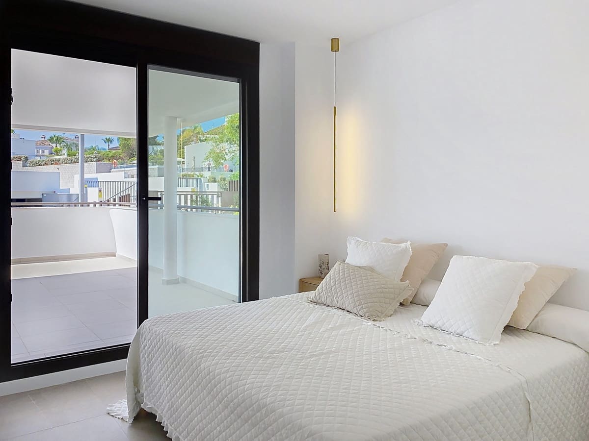 4 slaapkamer Appartement te koop in Estepona - € 890.000 (Ref: 9524848)