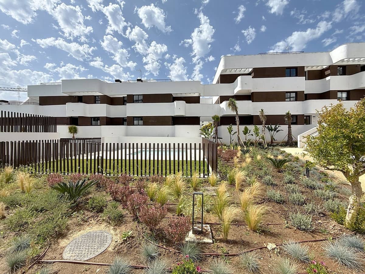 4 sovrum Lägenhet till salu i Estepona - 890 000 € (Ref: 9524849)