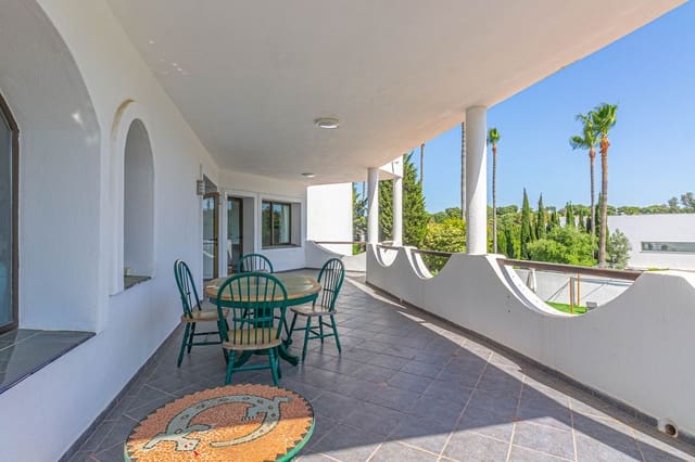 5 camera da letto Villa in vendita in Sotogrande Alto, San Roque con garage - 975.000 € (Rif: 9524851)