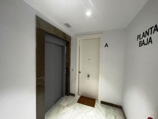 4 slaapkamer Appartement te koop in Estepona - € 949.000 (Ref: 9524852)