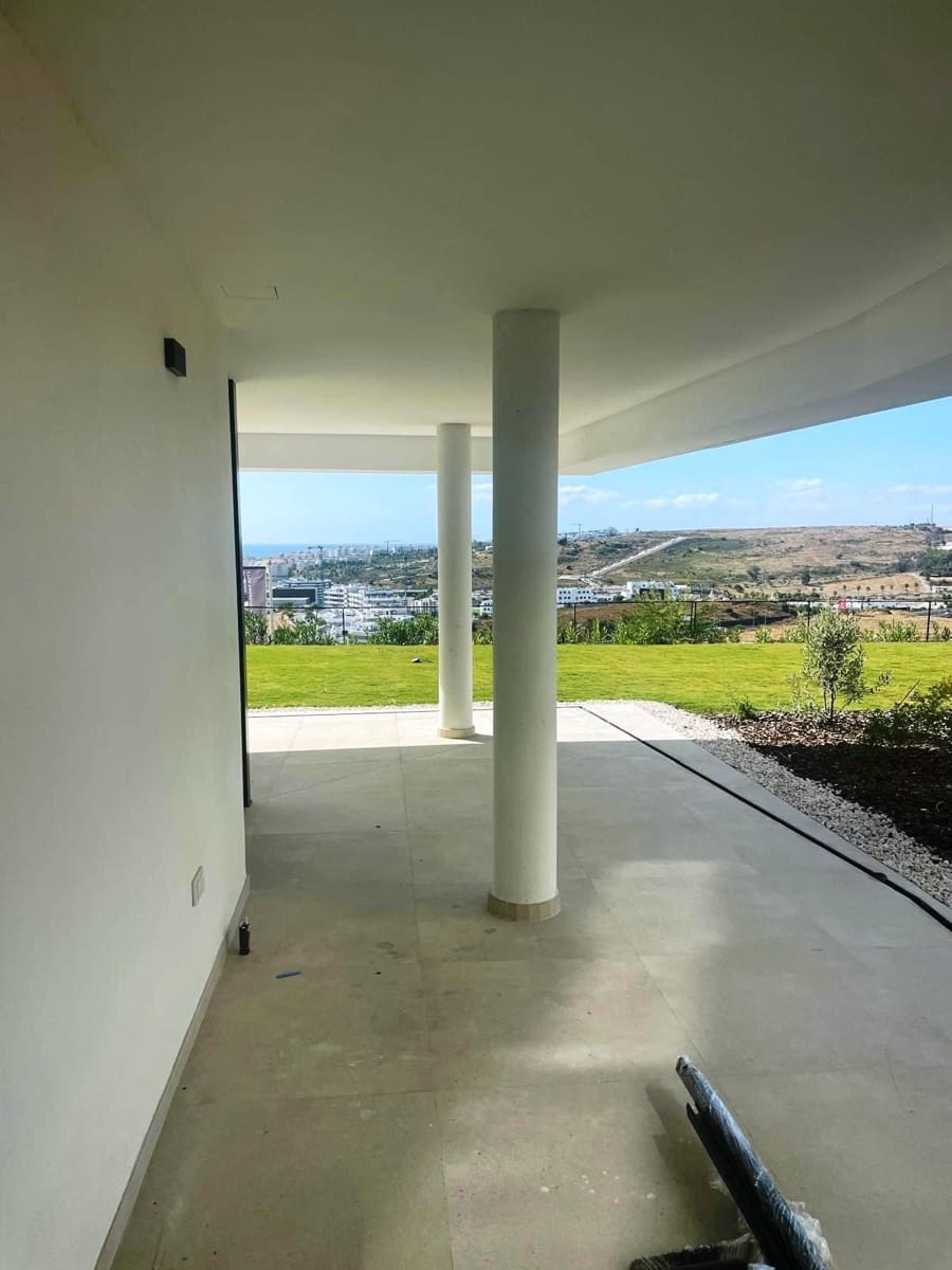 4 slaapkamer Appartement te koop in Estepona - € 949.000 (Ref: 9524852)