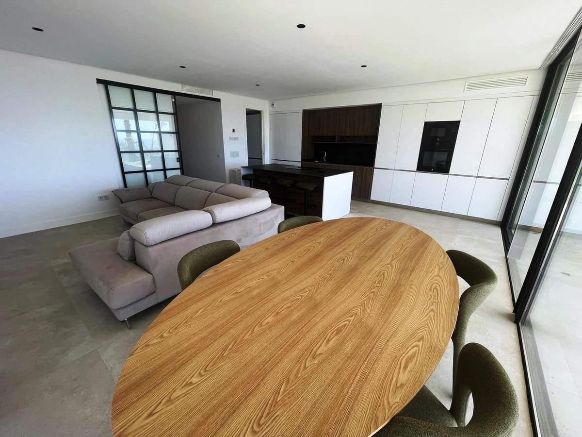 4 slaapkamer Appartement te koop in Estepona - € 949.000 (Ref: 9524852)