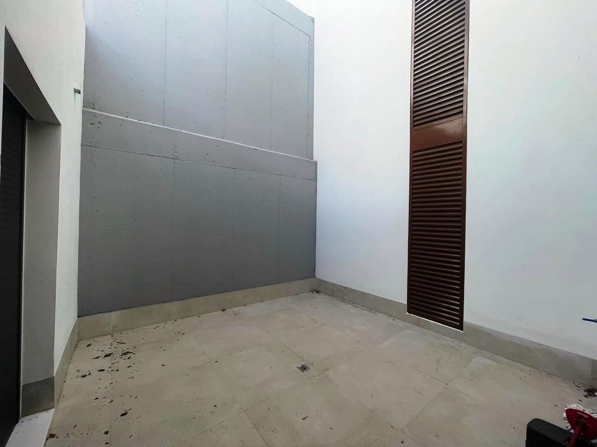 4 slaapkamer Appartement te koop in Estepona - € 949.000 (Ref: 9524852)