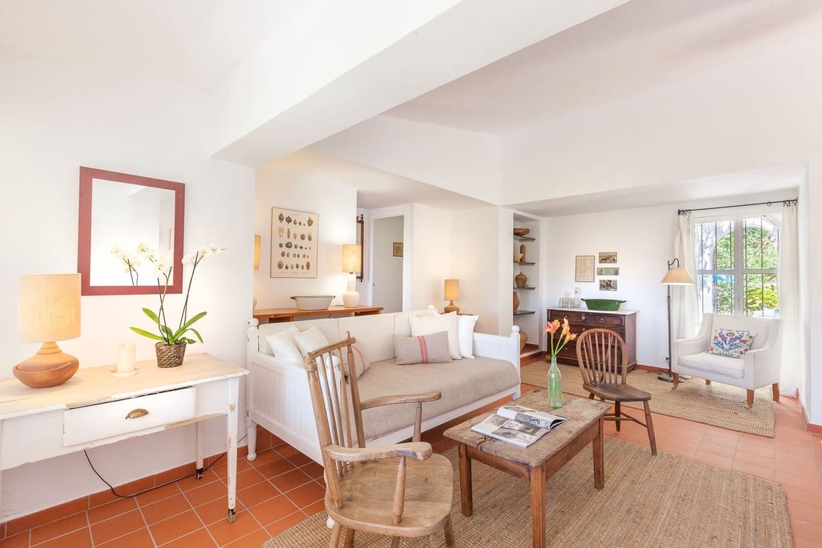 3 soveværelse Villa til salg i Estepona med garage - € 890.000 (Ref: 9524853)