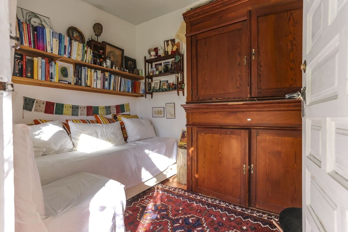 3 bedroom Villa for sale in Estepona with garage - € 795,000 (Ref: 9524853)