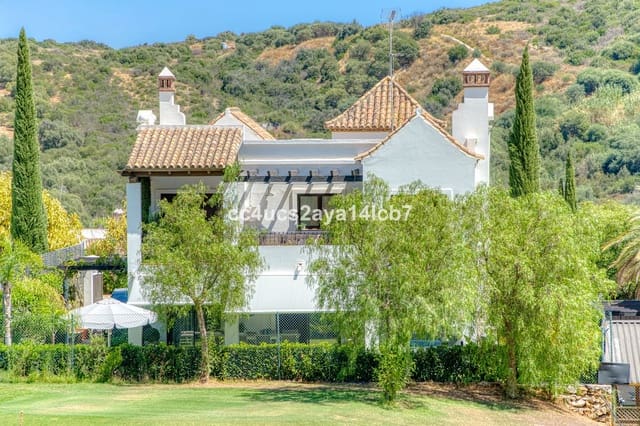 3 quarto Moradia para venda em Estepona - 945 000 € (Ref: 9524854)