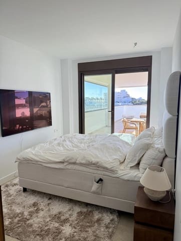 Apartamento de 3 habitaciones en Estepona en venta - 935.000 € (Ref: 9524855)