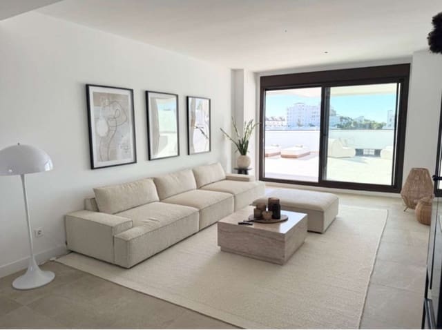 3 Zimmer Apartment zu verkaufen in Estepona - 935.000 € (Ref: 9524855)
