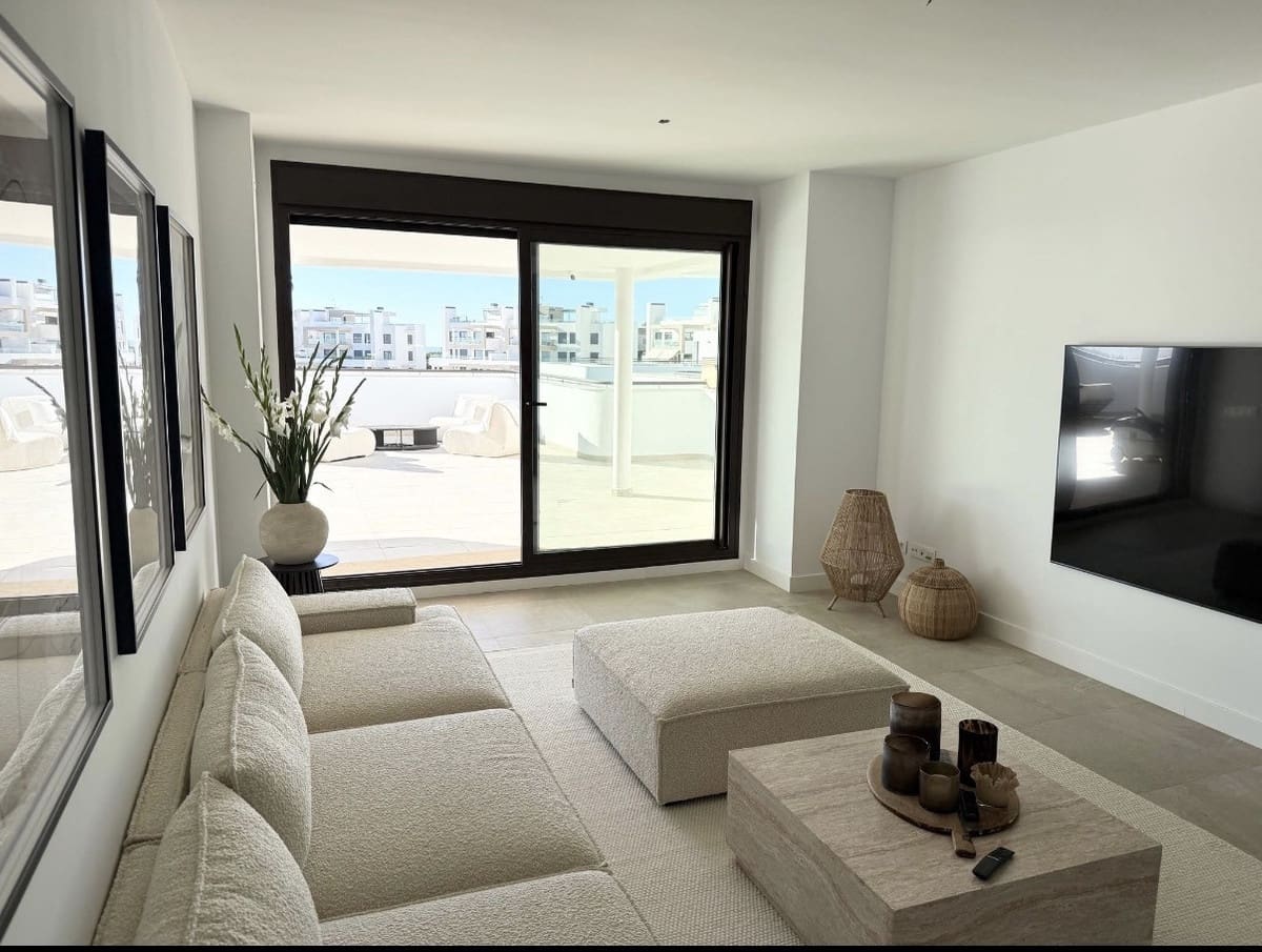 3 quarto Apartamento para venda em Estepona - 935 000 € (Ref: 9524855)