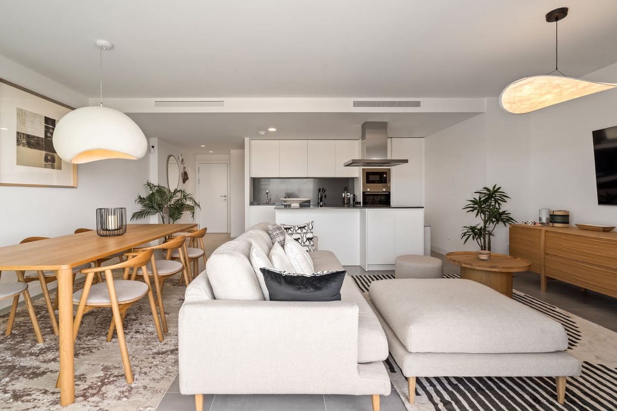 3 quarto Apartamento para venda em Estepona com garagem - 925 000 € (Ref: 9524856)