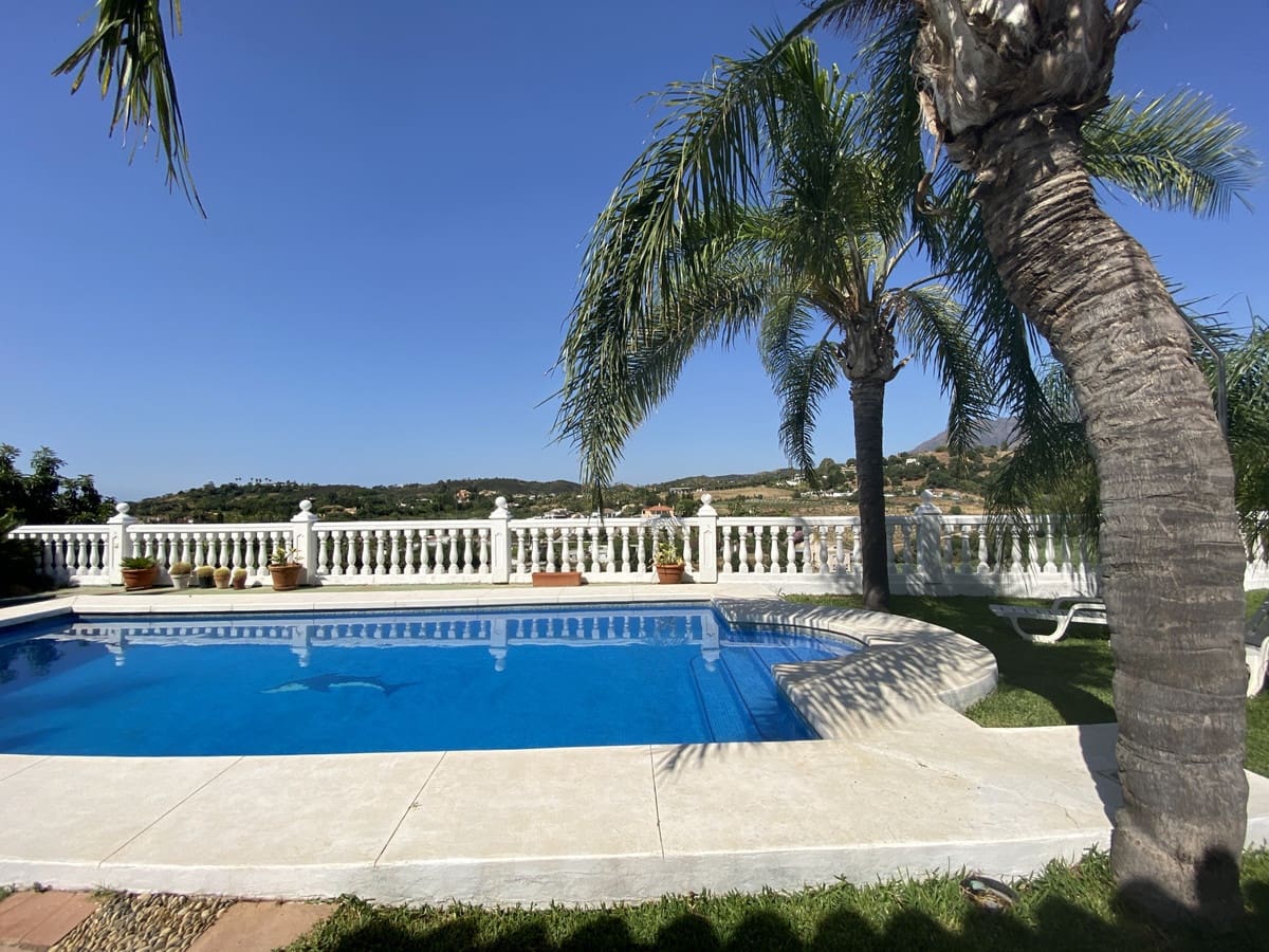 3 soveværelse Villa til salg i El Velerin - € 1.075.000 (Ref: 9524857)