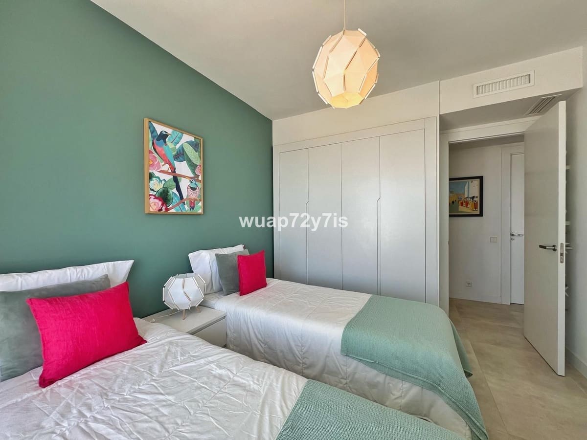 4 sypialnia Apartament na sprzedaż w New Golden Mile - 1 190 000 € (Ref: 9524858)