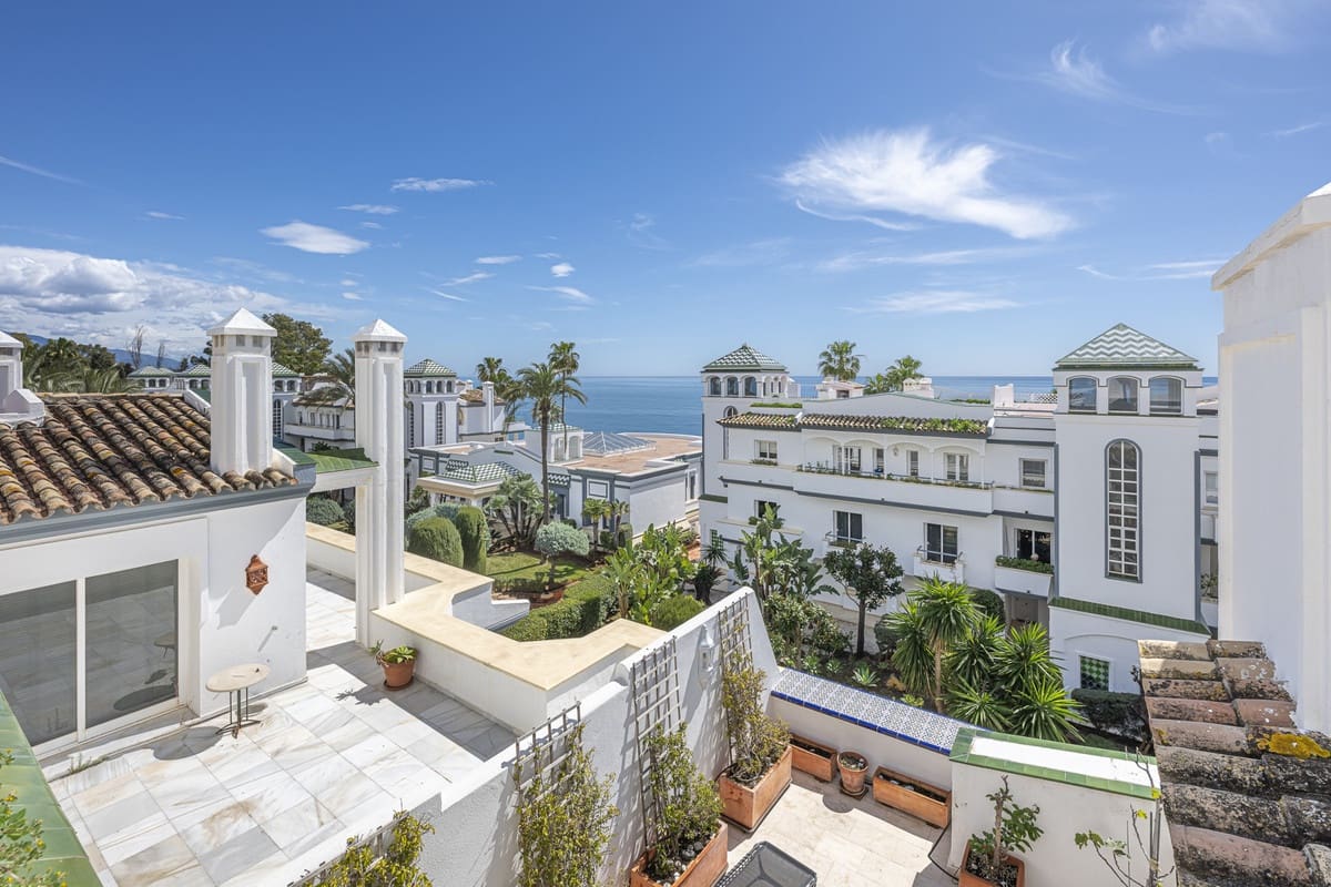 3 sovrum Lägenhet till salu i Estepona - 1 150 000 € (Ref: 9524861)