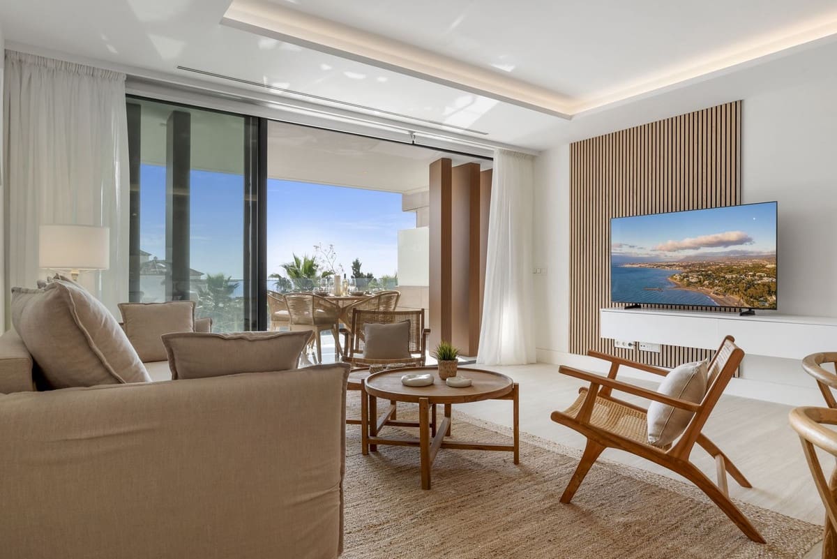 2 soveværelse Lejlighed til salg i Estepona - € 1.350.000 (Ref: 9524862)