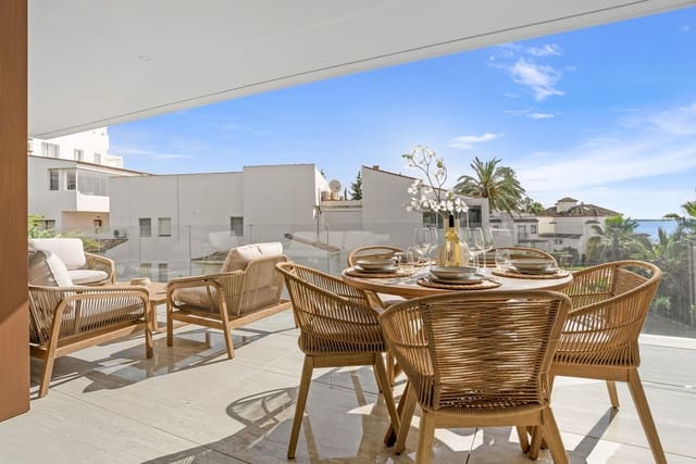 2 soveværelse Lejlighed til salg i Estepona - € 1.350.000 (Ref: 9524862)
