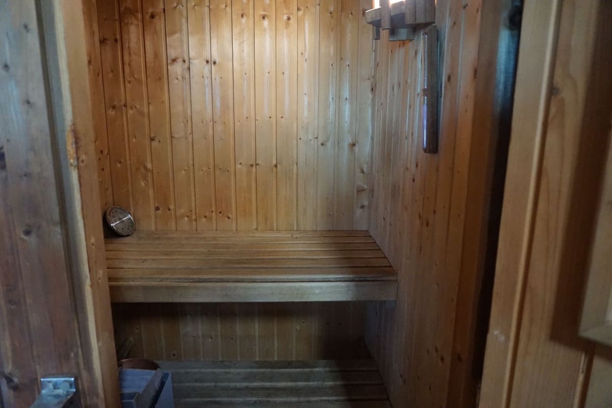 6 soveværelse Villa til salg i Estepona med garage - € 1.300.000 (Ref: 9524864)