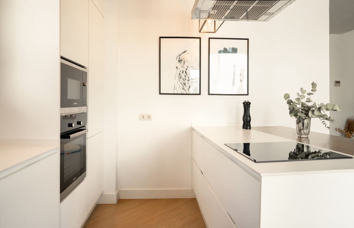 4 soveværelse Villa til salg i Estepona - € 1.295.000 (Ref: 9524866)