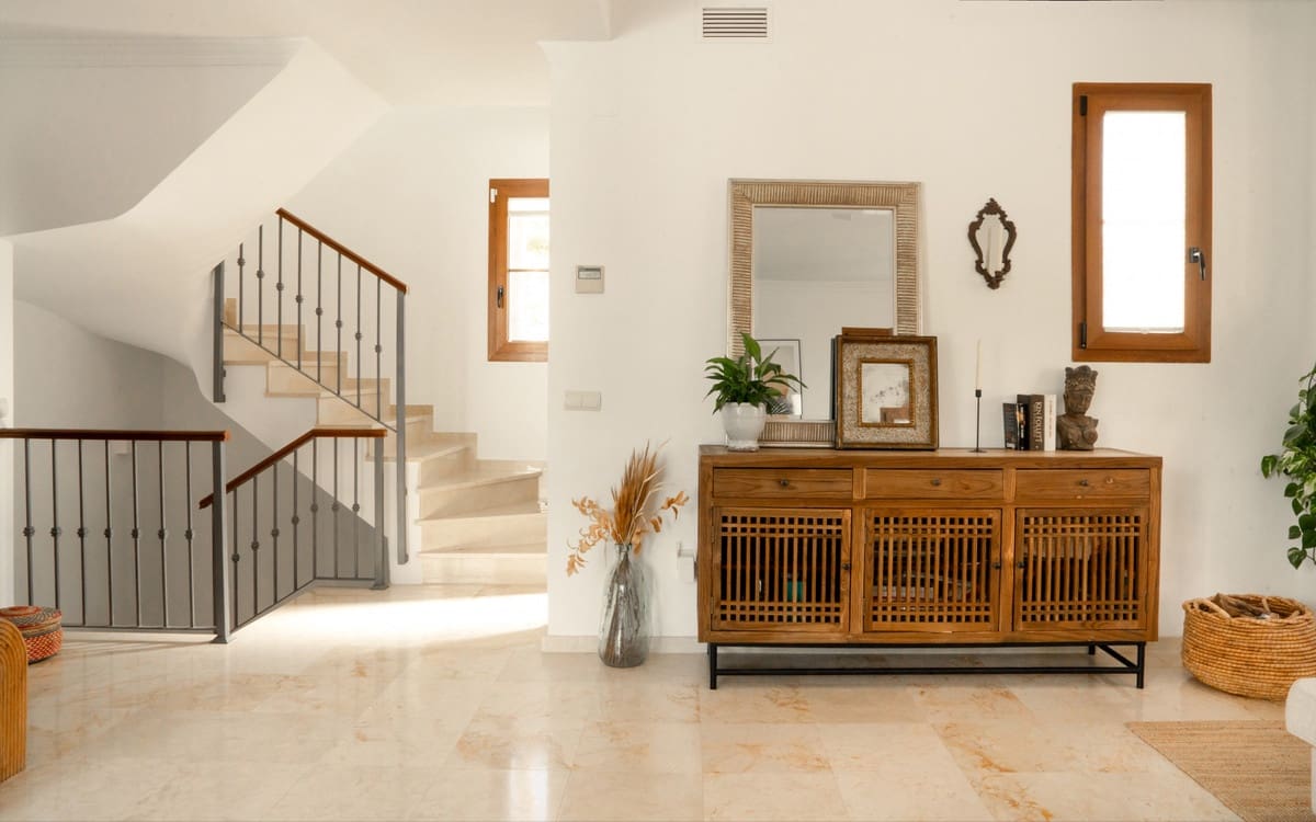 4 soveværelse Villa til salg i Estepona - € 1.295.000 (Ref: 9524866)