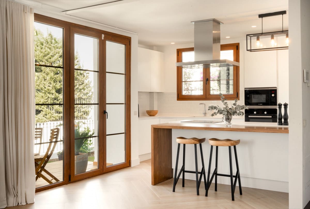 4 soveværelse Villa til salg i Estepona - € 1.295.000 (Ref: 9524866)