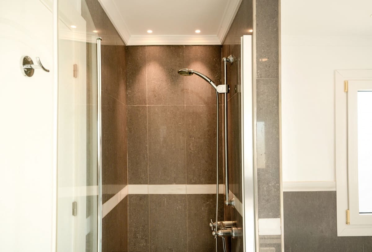 4 soveværelse Villa til salg i Estepona - € 1.295.000 (Ref: 9524866)