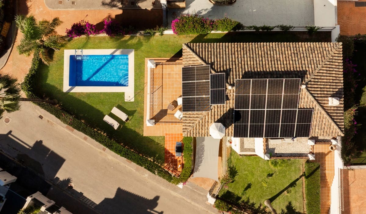 4 soveværelse Villa til salg i Estepona - € 1.295.000 (Ref: 9524866)