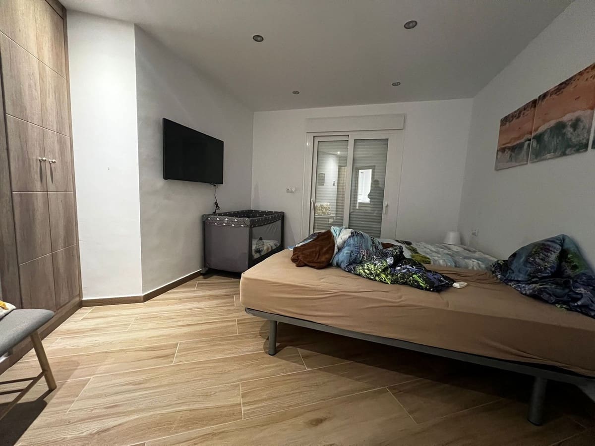 4 soveværelse Villa til salg i Estepona med garage - € 1.250.000 (Ref: 9524869)