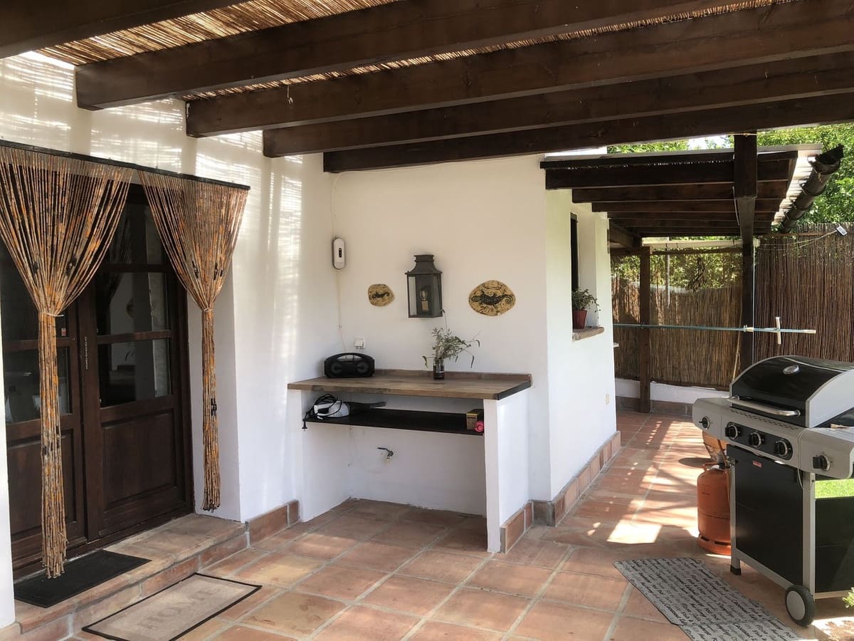 4 soveværelse Villa til salg i New Golden Mile - € 1.495.000 (Ref: 9524870)