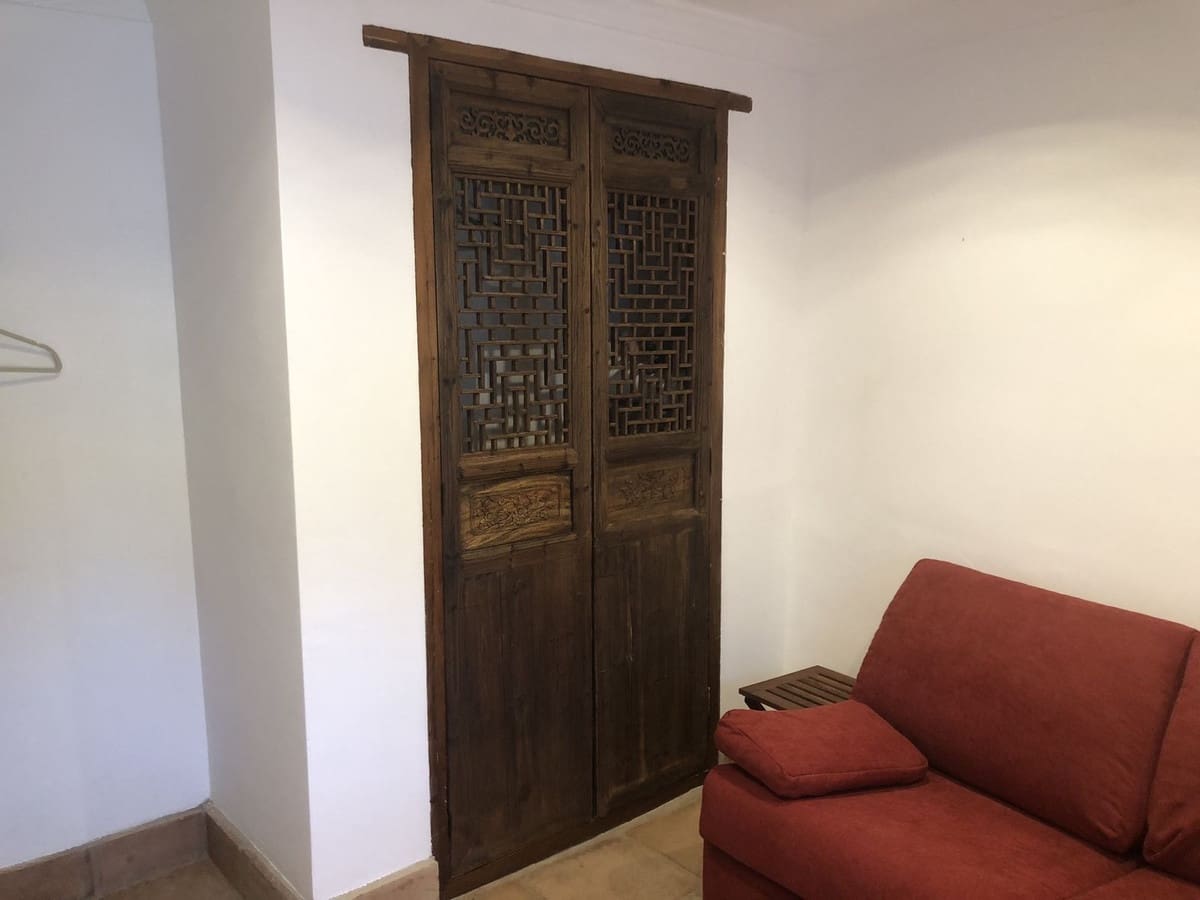 4 bedroom Villa for sale in New Golden Mile - € 1,495,000 (Ref: 9524870)