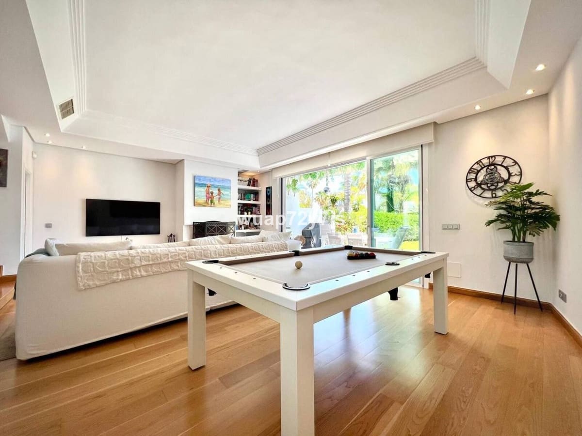 4 chambre Maison de Ville à vendre à Costalita - 1 475 000 € (Ref: 9524871)