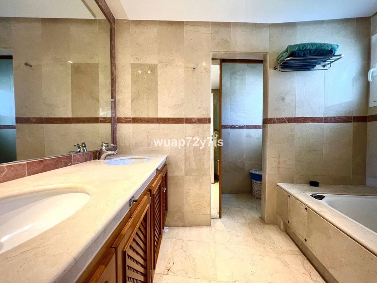 4 chambre Maison de Ville à vendre à Costalita - 1 475 000 € (Ref: 9524871)