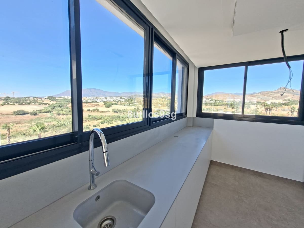 Apartamento de 3 habitaciones en Estepona en venta - 1.350.000 € (Ref: 9524875)