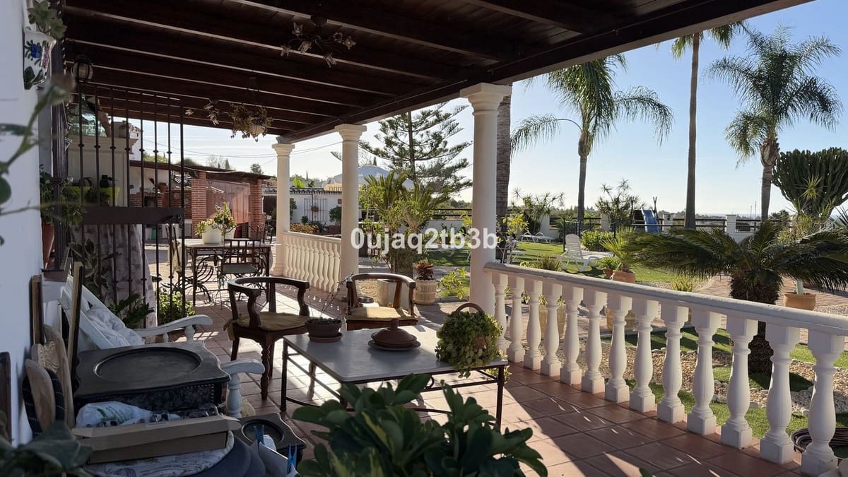 Byggetomt til salgs i Estepona - € 1 550 000 (Ref: 9524877)