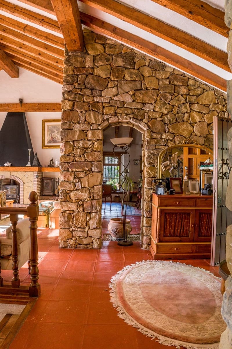5 sypialnia Willa na sprzedaż w Estepona z garażem - 1 750 000 € (Ref: 9524878)