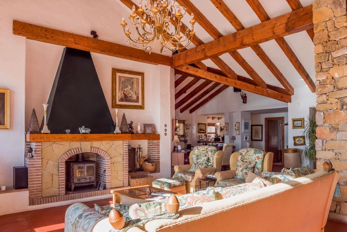 5 sypialnia Willa na sprzedaż w Estepona z garażem - 1 750 000 € (Ref: 9524878)
