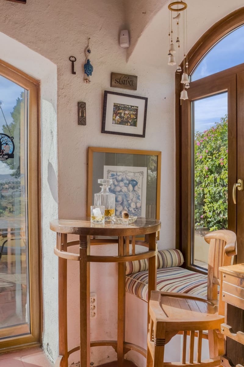 5 sypialnia Willa na sprzedaż w Estepona z garażem - 1 750 000 € (Ref: 9524878)