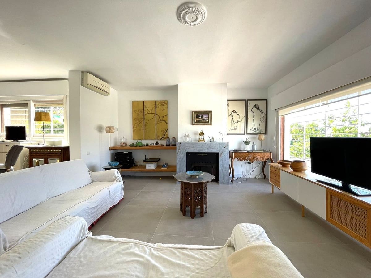 4 soveværelse Villa til salg i Estepona med garage - € 1.856.000 (Ref: 9524879)