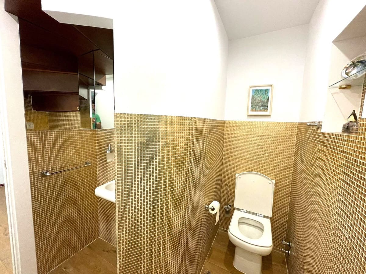 4 bedroom Villa for sale in Estepona with garage - € 1,856,000 (Ref: 9524879)