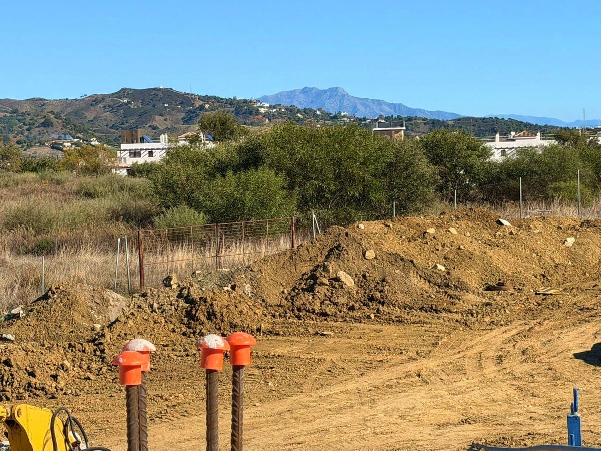 3 soveværelse Villa til salg i Estepona med garage - € 1.800.000 (Ref: 9524880)