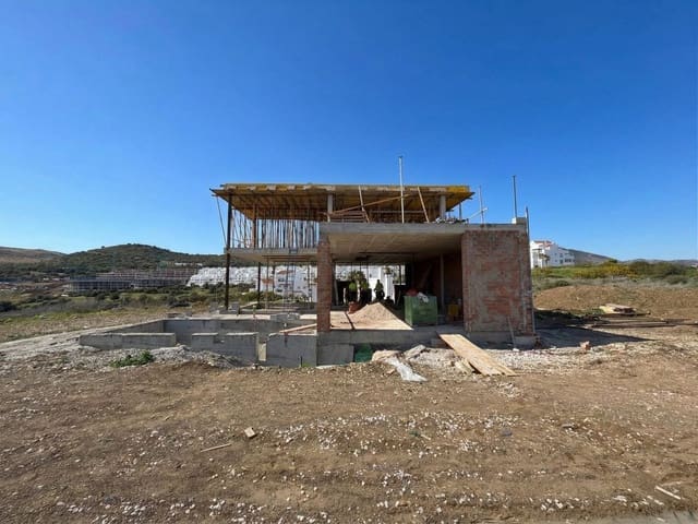 3 chambre Villa/Maison à vendre à Estepona avec garage - 1 800 000 € (Ref: 9524880)