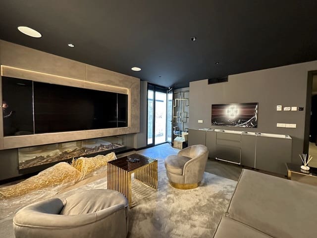 4 sypialnia Willa na sprzedaż w Saladillo-Benamara, Estepona - 2 100 000 € (Ref: 9524882)