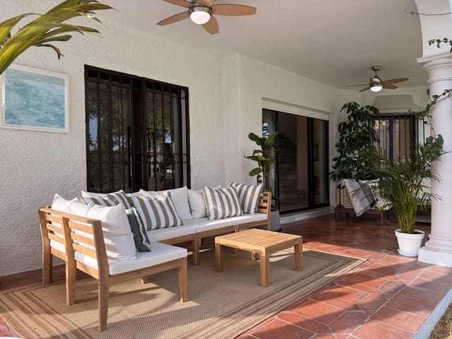 4 soveværelse Villa til salg i Estepona - € 1.950.000 (Ref: 9524884)