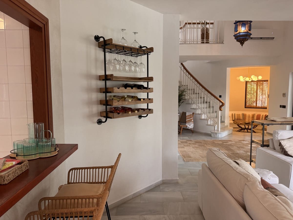 4 soveværelse Villa til salg i Estepona - € 1.950.000 (Ref: 9524884)